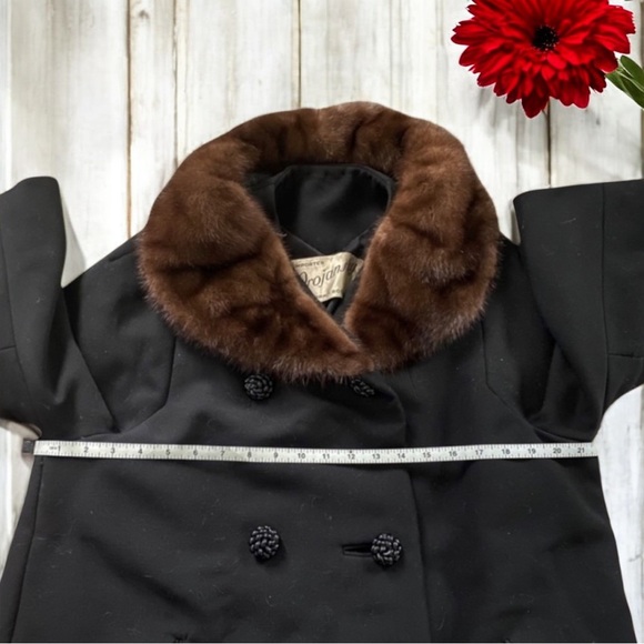 Vintage Projansky ILGWU Fur Collar Peacoat
**See Measurements In Pictures - Picture 6 of 15